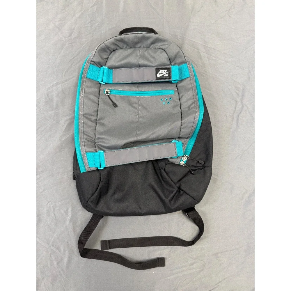 Nike SB Embarca Medium Backpack Grey Black Teal BA4686-010 Board Straps